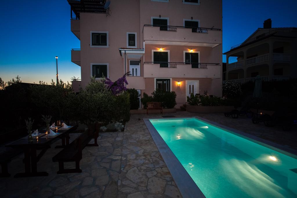 Apartments Lara & Luka Zadar Exterior foto